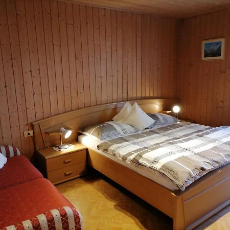 Gasthaus Oberkirn Schenna Bagian luar foto
