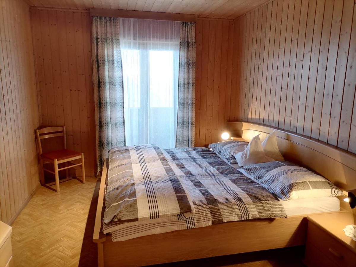 Gasthaus Oberkirn Schenna Bagian luar foto