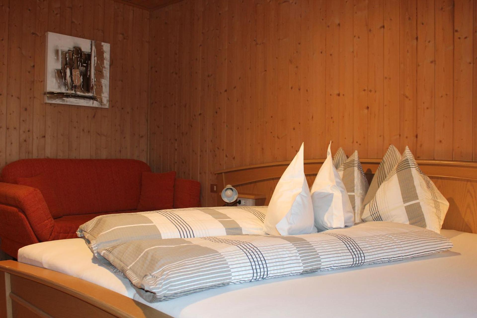 Gasthaus Oberkirn Schenna Bagian luar foto