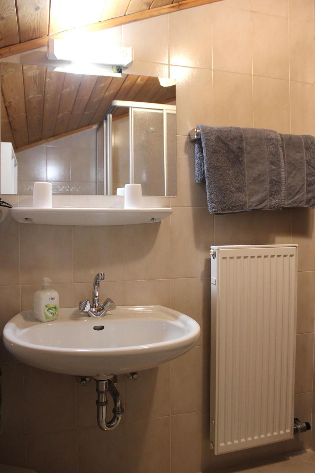 Gasthaus Oberkirn Schenna Bagian luar foto